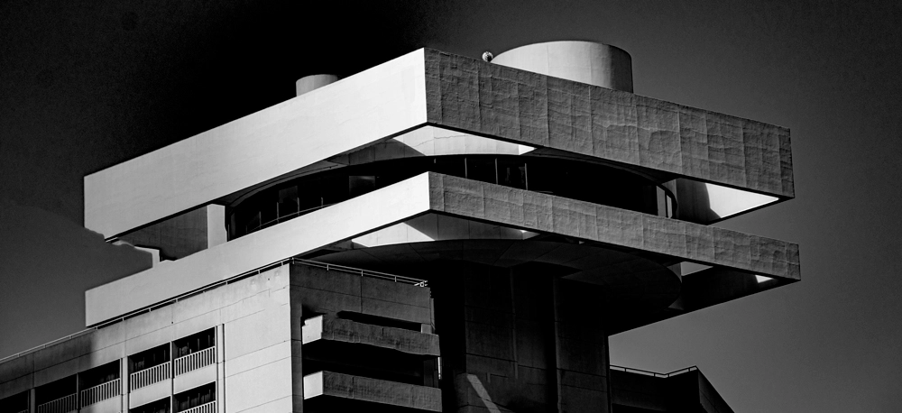 Modern Lines No. 610 — The Equinox, Embarcadero Center, San Francisco